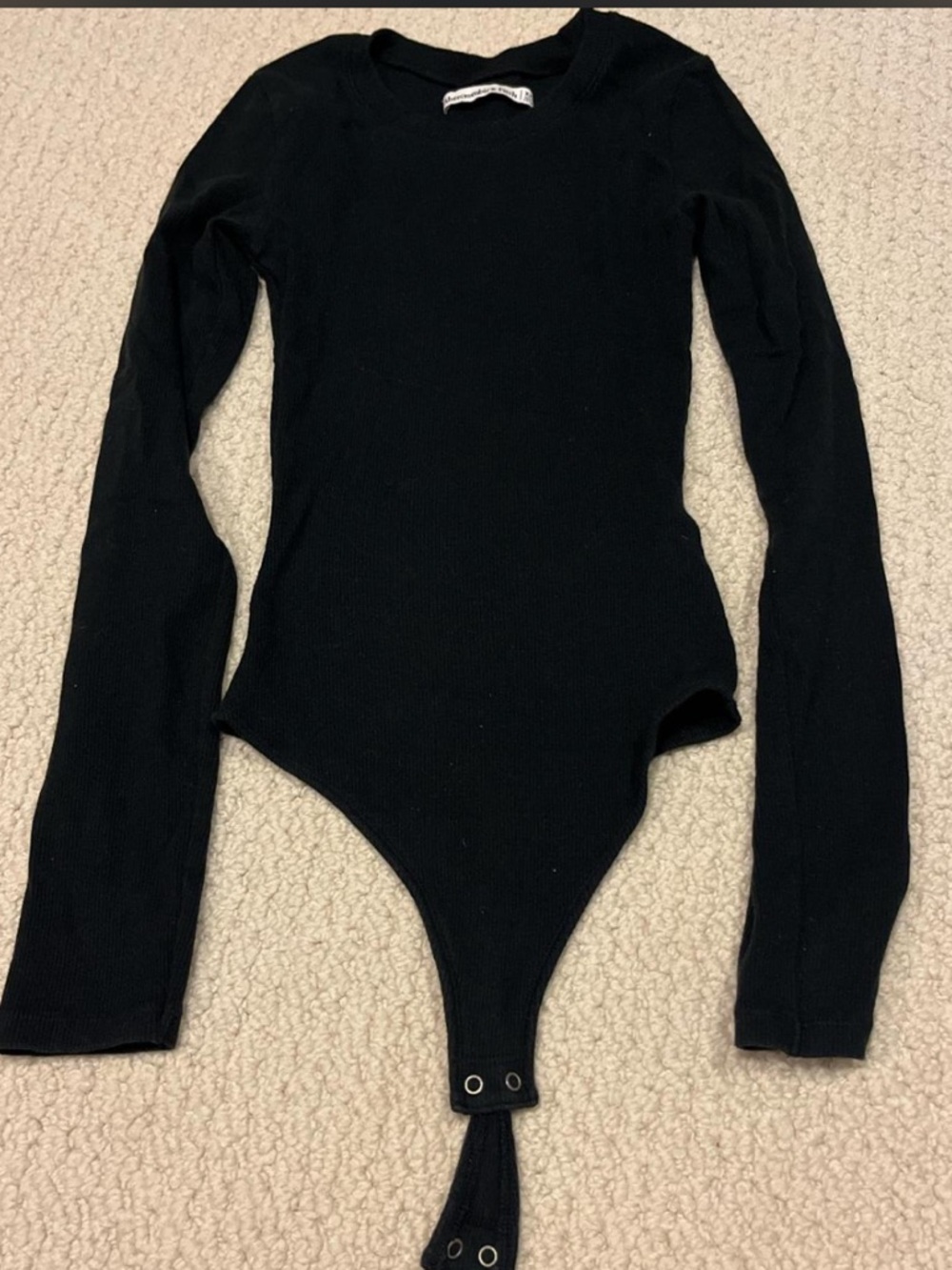 black crew neck ribbed long sleeve bodysuit